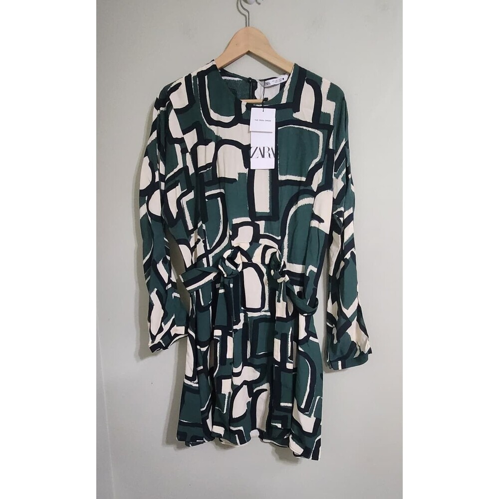 NWT Zara Viscose Dress W/Abstact Print The Frida Dress Green Size Large